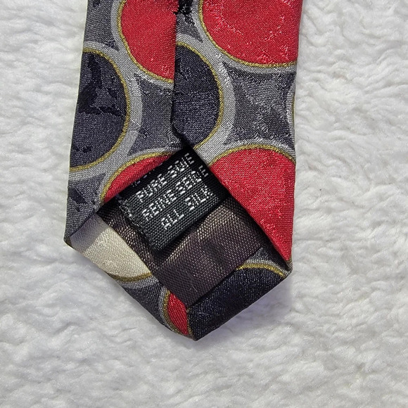 NWOT Fratelli Moda 100% Silk Made In Italy Mens Tie Circles Geometric Red Black - Picture 6 of 6